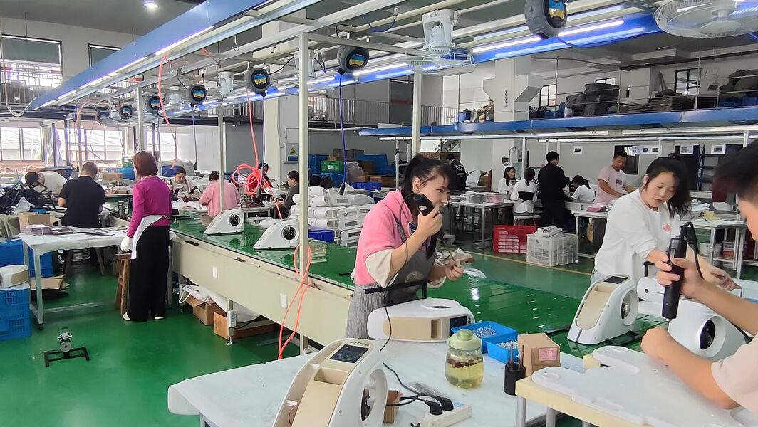 Dongguan Meglow healthtech Co.,Ltd manufacturer production line